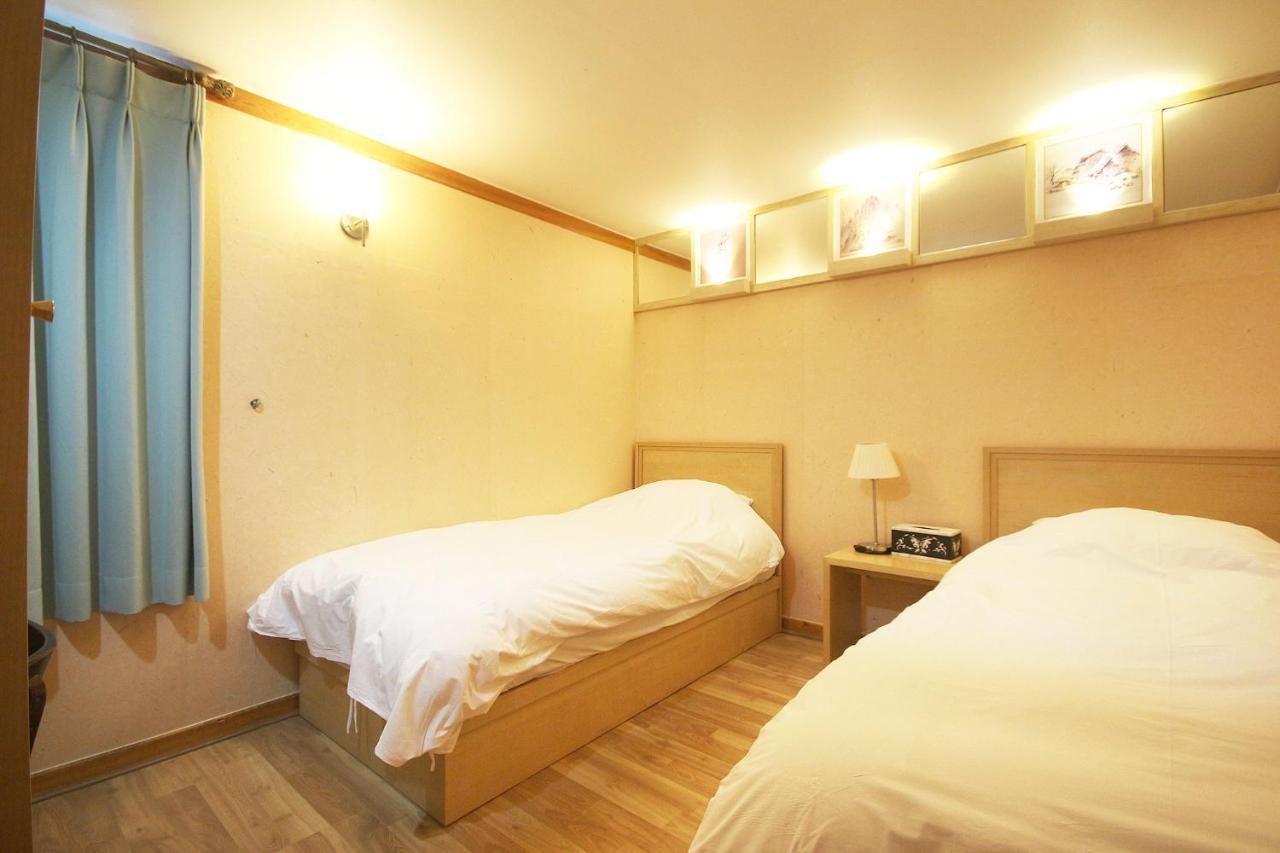 Jeonju Tourist Hotel Esterno foto