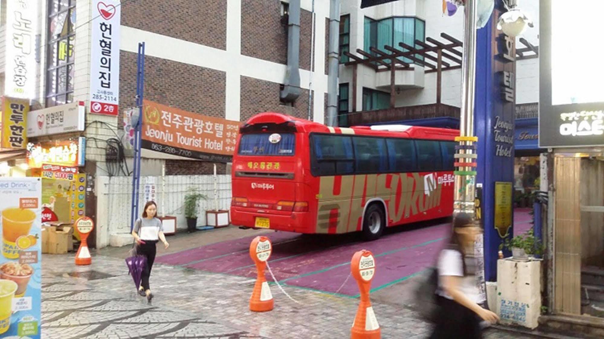 Jeonju Tourist Hotel Esterno foto
